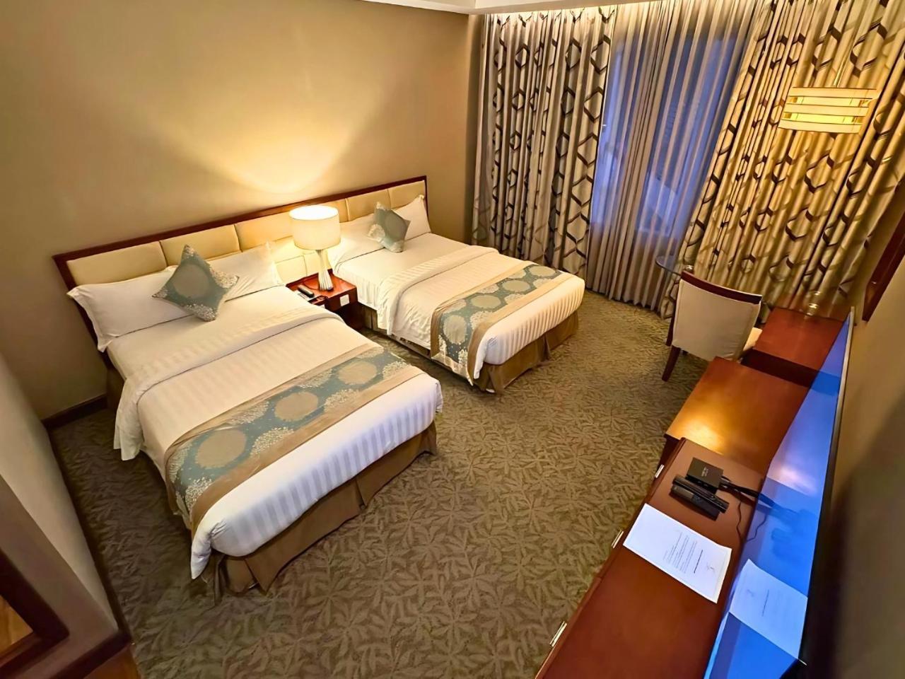 The Avenue Plaza Hotel Naga  Eksteriør bilde